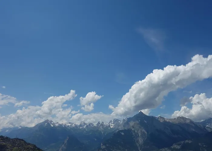 Cosy With Balcony Veysonnaz