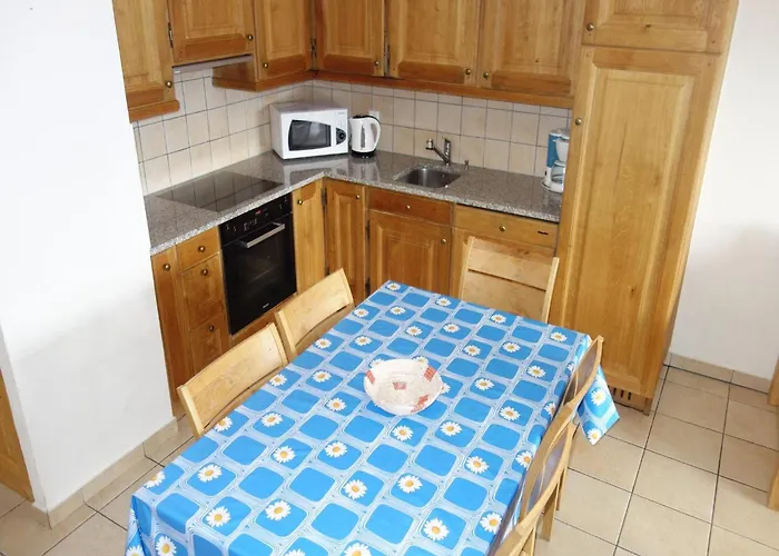 Cosy With Balcony Apartamento