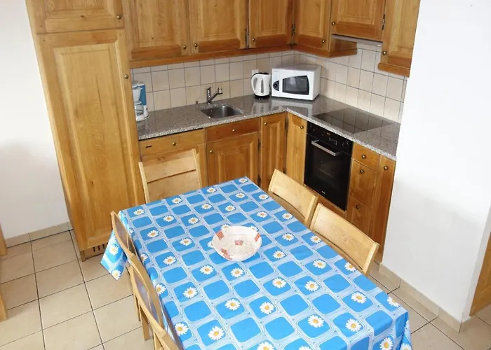 Cosy With Balcony Apartamento