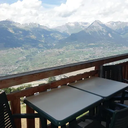 Cosy With Balcony Apartman Veysonnaz